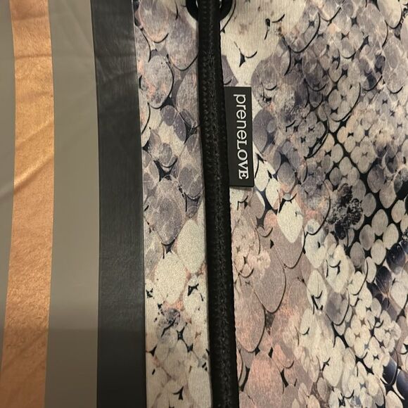 PreneLove neoprene tote - Picture 2 of 5